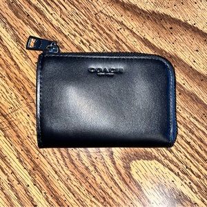 Coach zip card case